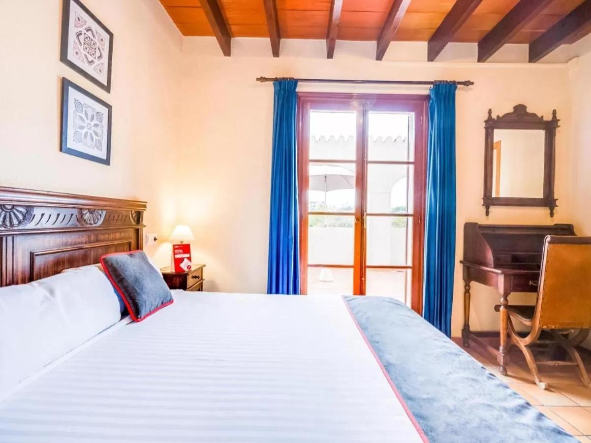 Hotel Torre San Juan San Juan  Exteriör bild