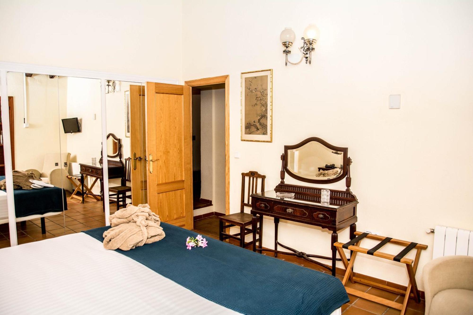 Hotel Torre San Juan San Juan  Exteriör bild